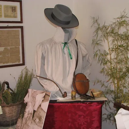 Pensión S'Attobiu B&B And Guest-Houses 3*