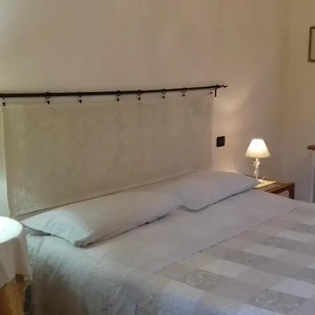 S'attobiu And Guest-houses Pensjonat Teulada