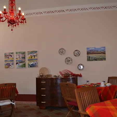 Pensjonat S'attobiu And Guest-houses Teulada
