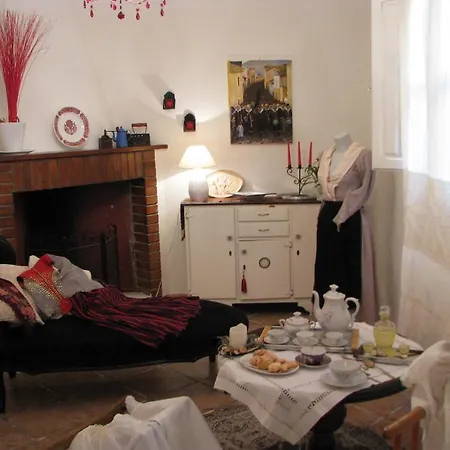 Pensjonat S'attobiu And Guest-houses *