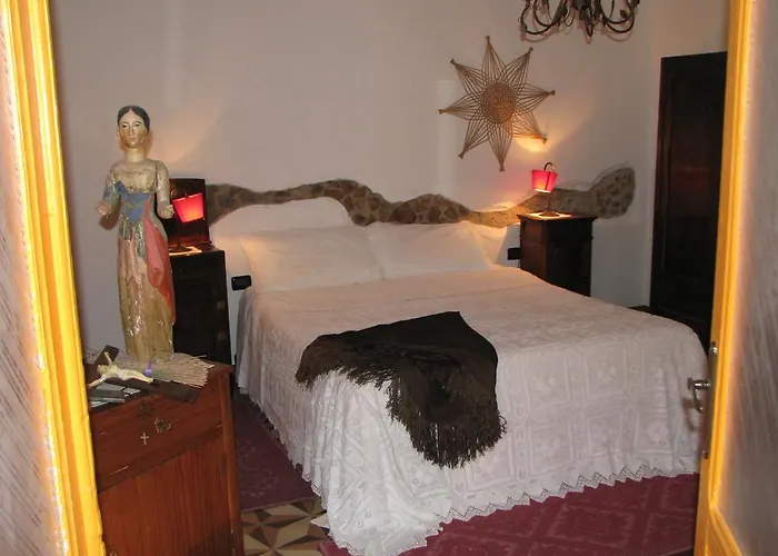 Konukevi S'Attobiu B&B And Guest-Houses Teulada
