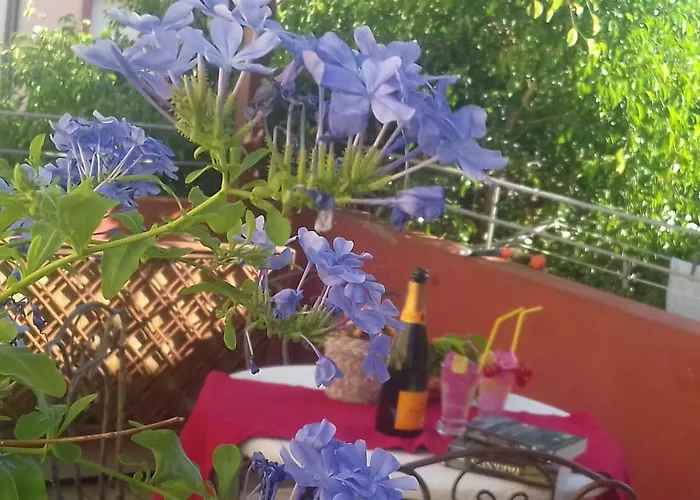 Konukevi S'Attobiu B&B And Guest-Houses 3*